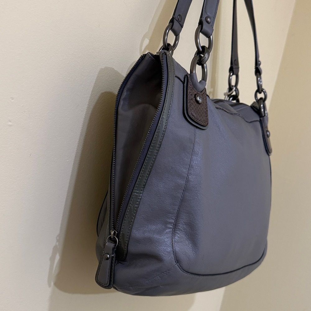 Coach Bag | Coach Shoulder Bag Gray - Silver Hardware Coach Hobo Bag - Picture 6 of 12